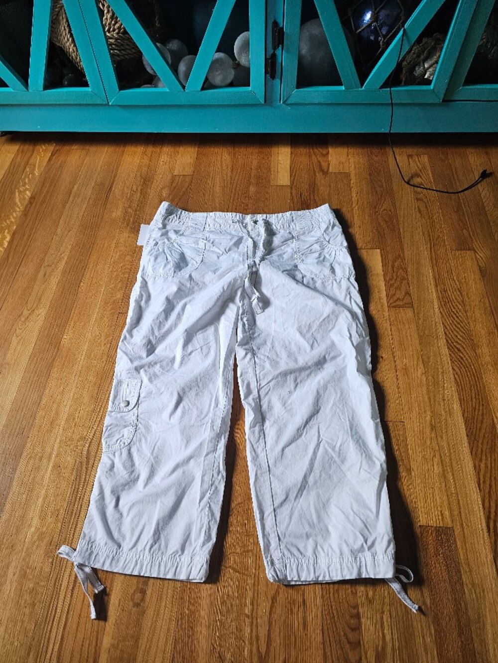 Calvin Klein Capri 14